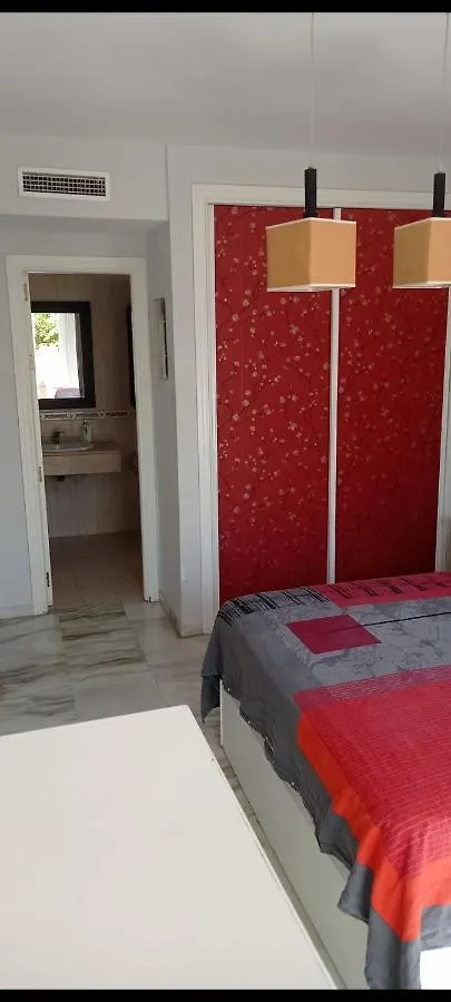 Sunny And Cozy Room Marbella Homestay